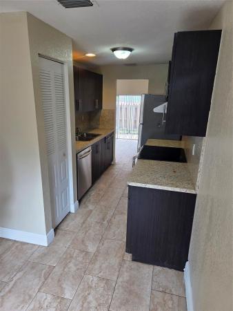 Townhouses At Jacaranda, 8218 NW 8th Pl ##2, Plantation, Florida 33324, image 1