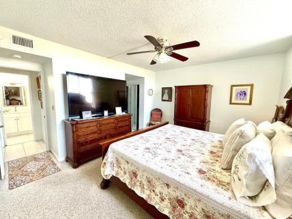 Hillcrest, 4330 Hillcrest Dr #904, Hollywood, Florida 33021, image 2