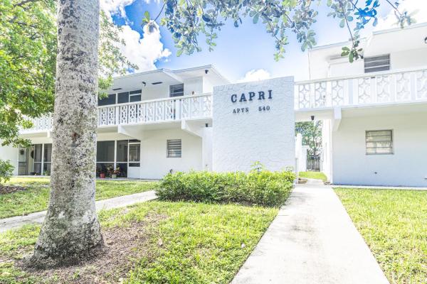 Capri, 540 S Luna Ct 2 ##2, Hollywood, Florida 33021, image 1