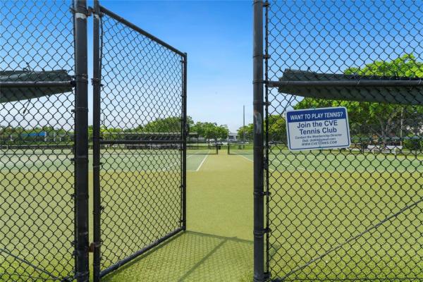 404 Richmond A, Deerfield Beach, Florida 33442, image 1