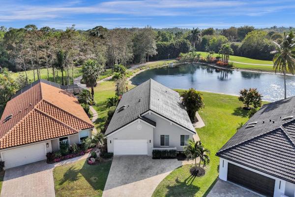 Boca Woods Country Club, 21464 Bridge View Dr, Boca Raton, Florida 33428, image 1