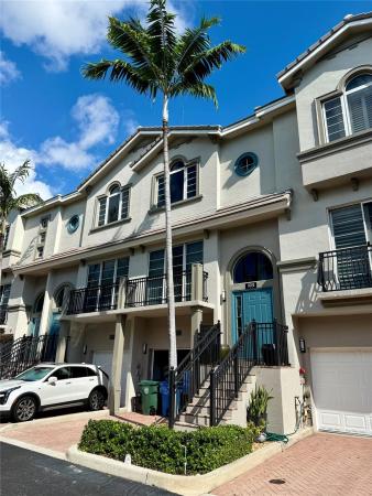 1951 Coral Heights Blvd #402, Oakland Park, Florida 33308, image 1