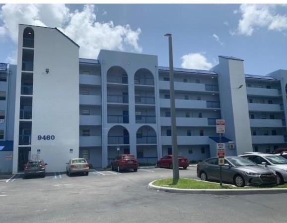 9460 Fontainebleau Blvd #528, Miami, Florida 33172, image 1