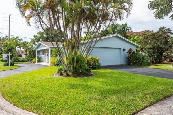 Hollywood Lakes, 818 N 12th Ave, Hollywood, Florida 33019, image 1