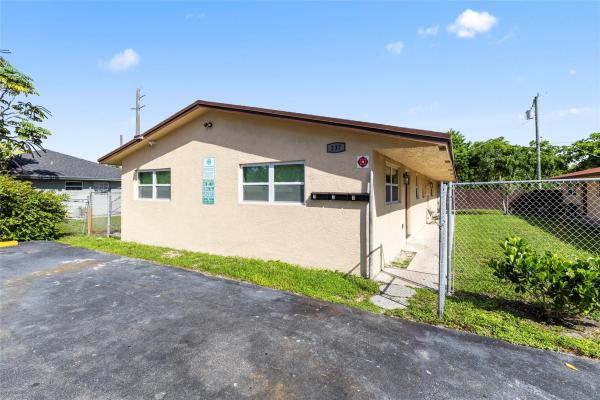Monticello Park, 237 NW 12th Ct, Pompano Beach, Florida 33060, image 1
