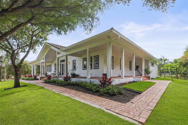 Sunshine Ranches, 6601 Appaloosa Trl, Southwest Ranches, Florida 33330, image 1