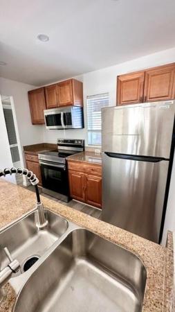 927 Twin Lakes Dr ##3-J, Coral Springs, Florida 33071, image 1