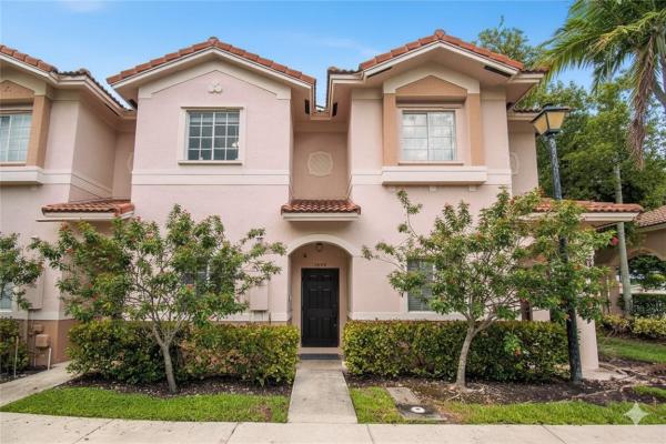 Catalina Isles, 8805 S Isles Cir, Tamarac, Florida 33321, image 1