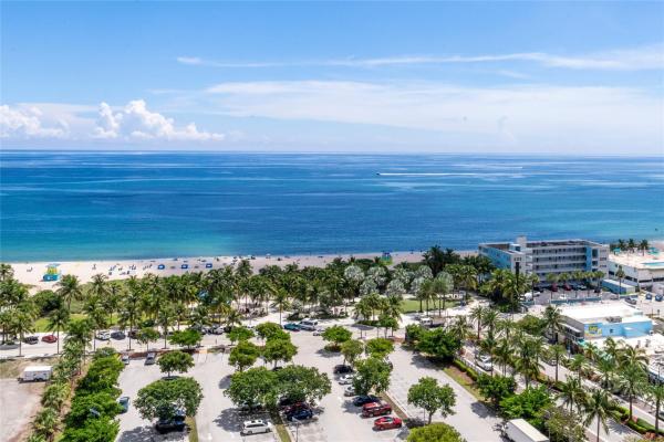 The Plaza At Oceanside, 1 N Ocean Blvd #1604, Pompano Beach, Florida 33062, image 1