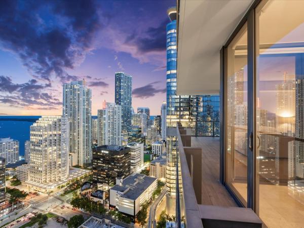 Reach Brickell City Centre, 68 SE 6th St #3201, Miami, Florida 33131, image 1