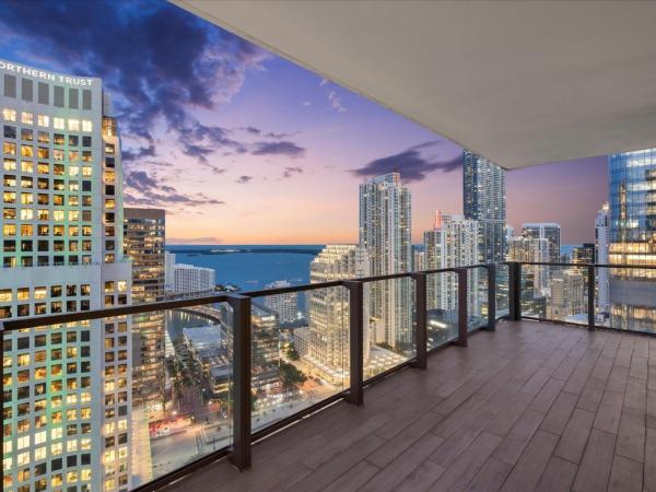Reach Brickell City Centre, 68 SE 6th St #3201, Miami, Florida 33131, image 1