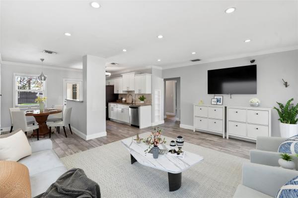 Breezy Manor, 915 N 31st Rd, Hollywood, Florida 33021, image 1