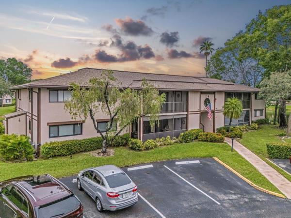9947 N Belfort Cir #114, Tamarac, Florida 33321, image 1
