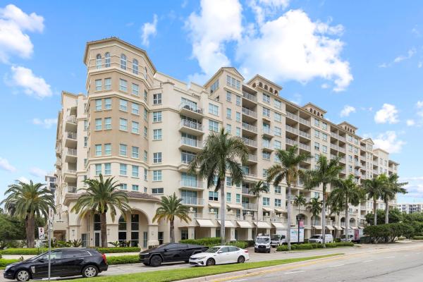 Palmetto Place, 99 SE Mizner Blvd 403, Boca Raton, Florida 33432, image 1