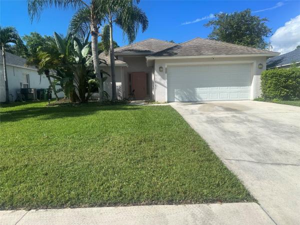 Panther Trace At Sawgrass Lakes, 296 SW Panther Trce, Port St. Lucie, Florida 34953, image 1