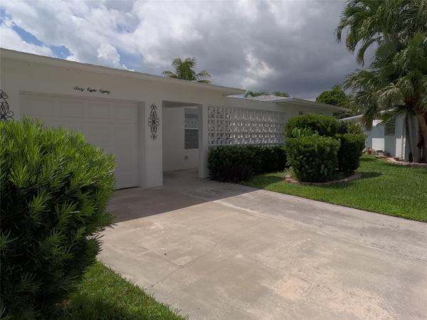 Paradise Gardens 2, 6880 NW 16th St, Margate, Florida 33063, image 1