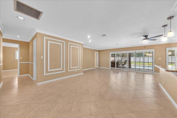 Maplewood, 9903 NW 19th St, Coral Springs, Florida 33071, image 2