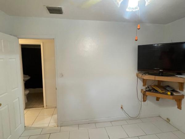 Franklin Park, 2215 NW 9th Ct, Fort Lauderdale, Florida 33311, image 1