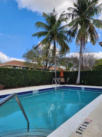Washington Court Villas, 119 Hidden Court Rd, Hollywood, Florida 33023, image 1