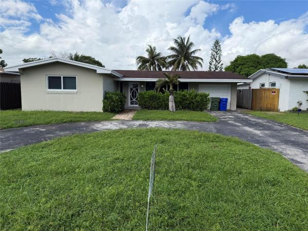 Boulevard Heights, 1130 NW 83rd Way, Pembroke Pines, Florida 33024, image 1