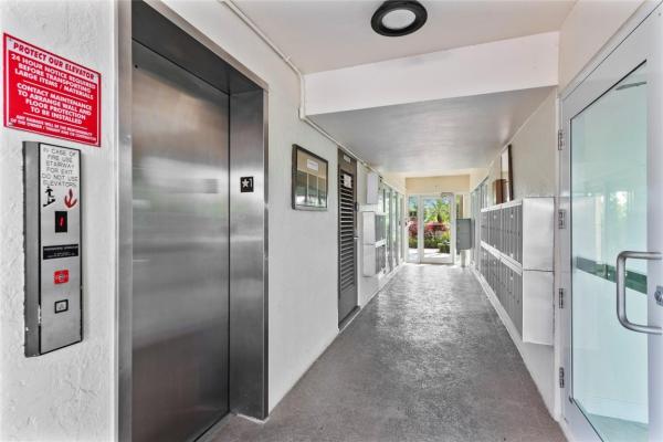 River House Towers, 400 N Federal Hwy #408, Deerfield Beach, Florida 33441, image 1