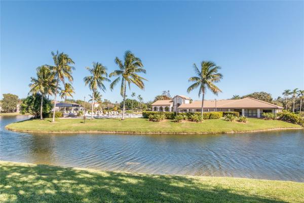 Optima Village At Fountain Spring, 10631 NW 14th St #218, Plantation, Florida 33322, image 1