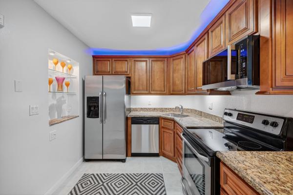 Manor Grove Village, 1950 N Andrews Ave #112D, Wilton Manors, Florida 33305, image 1
