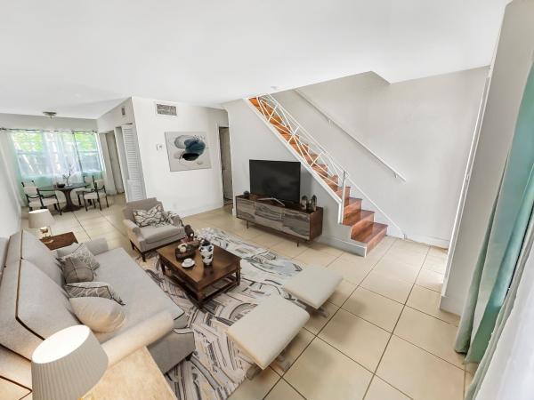 Townhouses Of Plantation, 4627 NW 9th Dr ##4627, Plantation, Florida 33317, image 1
