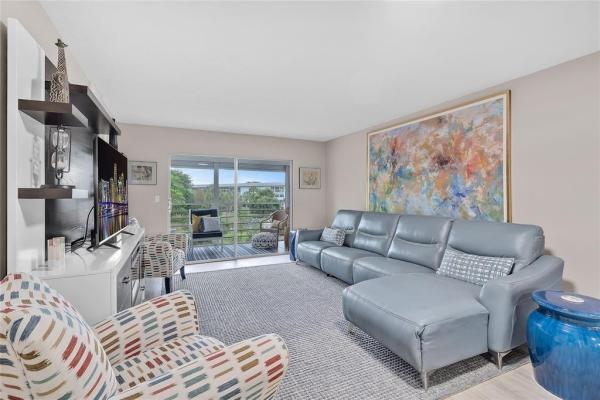 Antigua Village, 2504 Antigua Ter #B3, Coconut Creek, Florida 33066, image 1