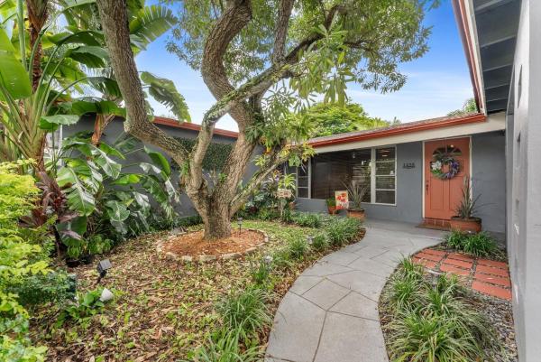 Margate Residential, 1428 E River Dr, Margate, Florida 33063, image 1