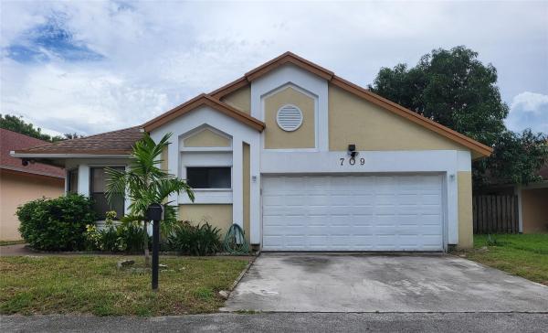 Hunter Run, 709 Holly St, North Lauderdale, Florida 33068, image 1