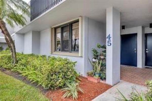 Nobel Point, 1100 SE 5th Ct #45, Pompano Beach, Florida 33060, image 1