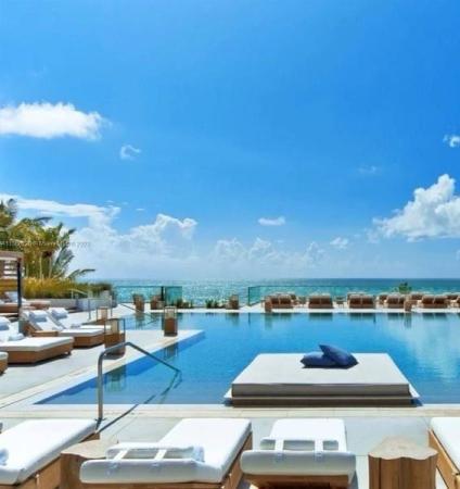 Roney Palace, 2301 Collins Ave #1015, Miami Beach, Florida 33139, image 3