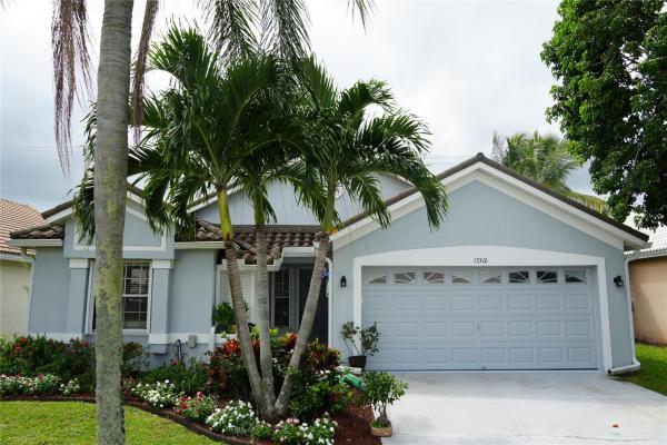 Fairway Cove Of Wellington, 13310 Greenshore Pl, Wellington, Florida 33414, image 1