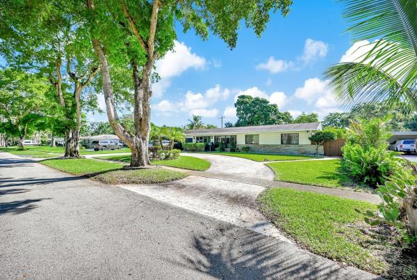 Plantation Gardens, 836 Orchid Dr, Plantation, Florida 33317, image 1