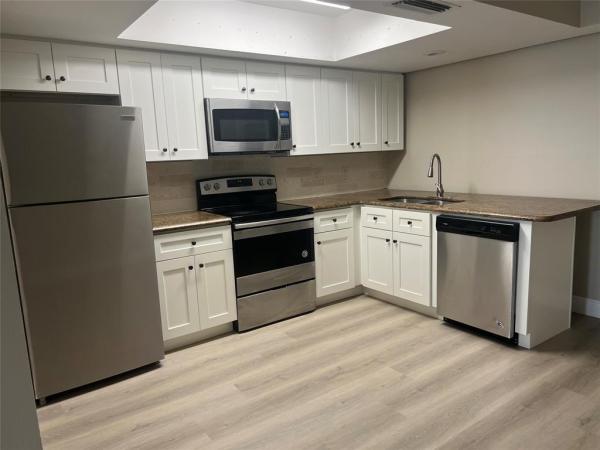 Ambassador Park, 420 SE 13th Dr, Deerfield Beach, Florida 33441, image 1