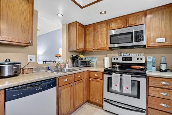 Palm Springs 2, 7640 NW 18th St 101 ##101, Margate, Florida 33063, image 1