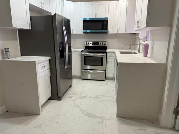 Lloyd Estates, 841 NW 39th St #1-4, Oakland Park, Florida 33309, image 1