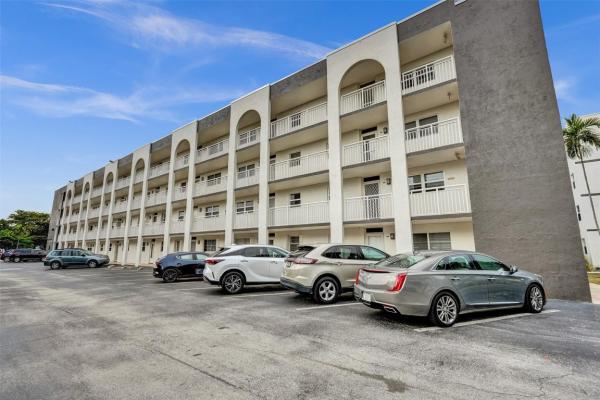 1541 S Ocean Blvd #309, Lauderdale By The Sea, Florida 33062, image 1