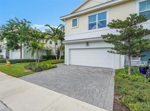 Sandpiper Pointe, 639 Parsons Way, Deerfield Beach, Florida 33442, image 1
