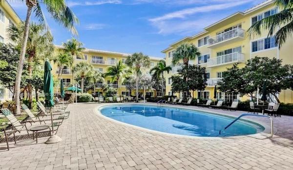 Pine Crest Village At Victoria Park, 1515 E Broward Blvd #310, Fort Lauderdale, Florida 33301, image 1