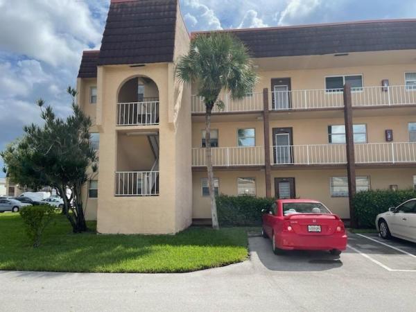 Sunrise Lakes 3, 2800 N Pine Island Rd #101, Sunrise, Florida 33322, image 1
