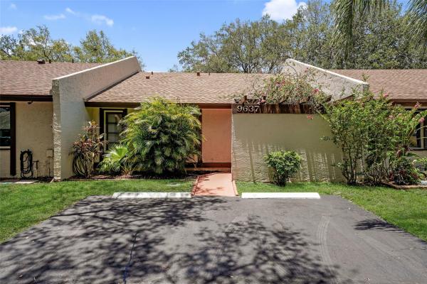 East Lakes Townhomes, 9637 NW 15th Ct, Pembroke Pines, Florida 33024, image 1