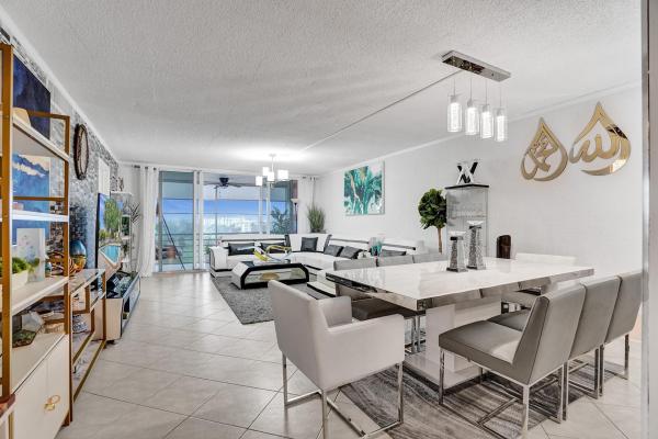 Palm-Aire Country Club 2, 2671 S Course Dr #610, Pompano Beach, Florida 33069, image 1