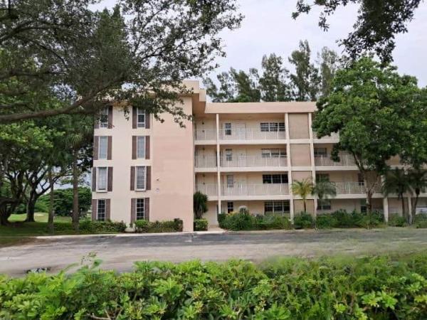 Palm-Aire Country Club 3, 3051 S Palm Aire Dr #110, Pompano Beach, Florida 33069, image 1