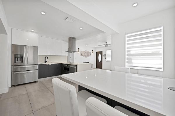 Hollywood Park, 2339 Taft St, Hollywood, Florida 33020, image 1