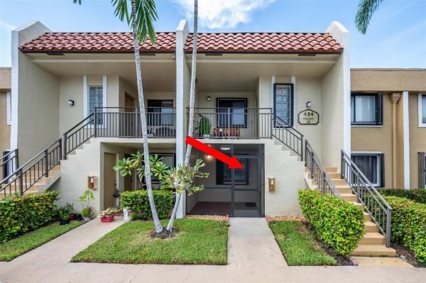 Weston Lakes 21, 434 Lakeview Dr #105, Weston, Florida 33326, image 1