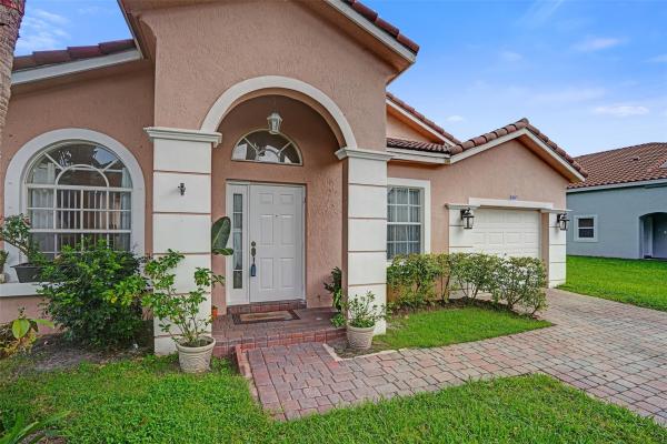 Maple Grove At Walnut Creek, 1885 NW 74th Way, Pembroke Pines, Florida 33024, image 1