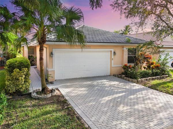 Eagle Creek At Wyndham Lakes, 12250 NW 57th St, Coral Springs, Florida 33076, image 1