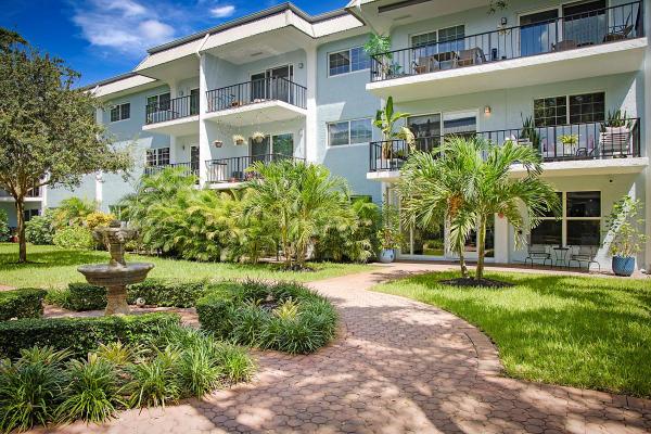 River Manor, 3002 NE 5th Ter 215-b #215-B, Wilton Manors, Florida 33334, image 1